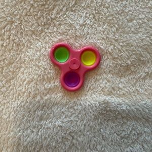 2 pack multicolored spinnable fidget pop-its
